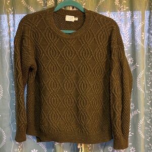Time and Tru Olive Green Cable Knit Sweater